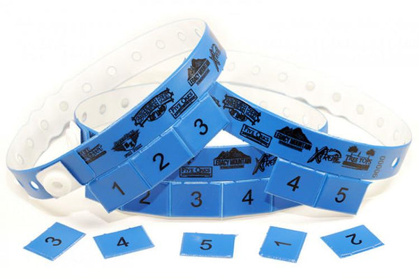 A Vinyl 1 1/4" x 9 1/4" Slim 5-Stub Snapped Solid Gold wristband